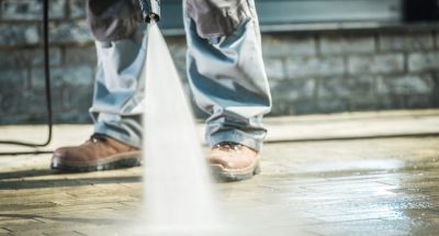 using-pressure-washer-960x640